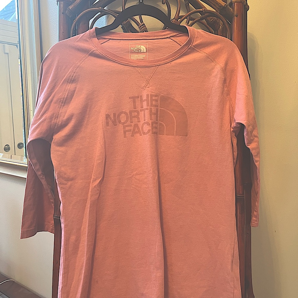 3/4 sleeve tshirt